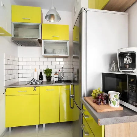 P&o Serviced - Dionizosa