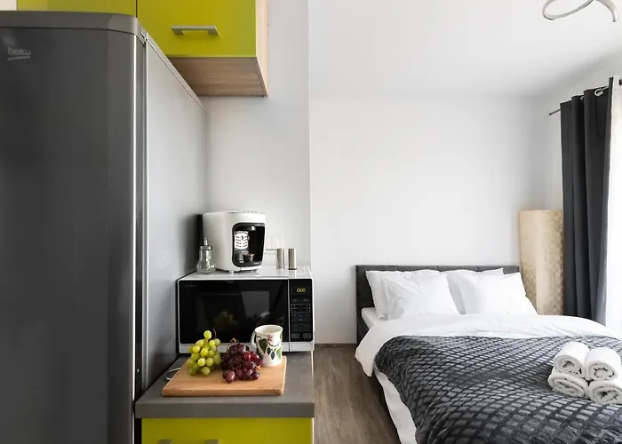 P&o Serviced - Dionizosa Appartement