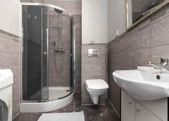 P&o Serviced - Dionizosa Apartamento Varsovia